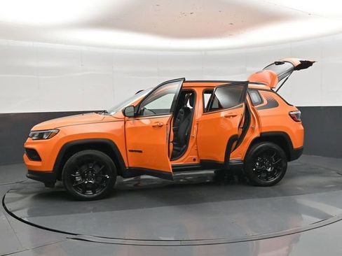 New 2026 Jeep Compass Latitude AWD/4WD image 51