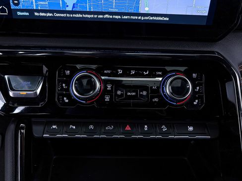 Used 2023 GMC Sierra 1500 AT4 w/ AT4 Premium Package AWD/4WD image 27