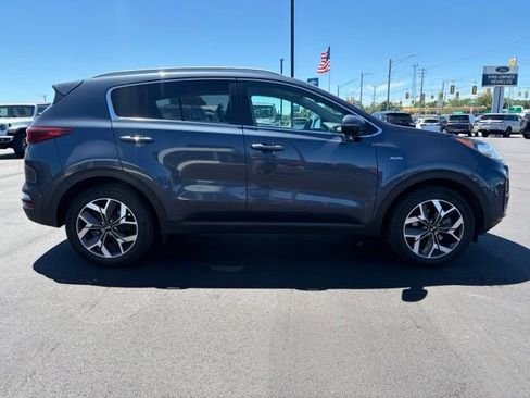 Used 2020 Kia Sportage EX AWD/4WD image 8