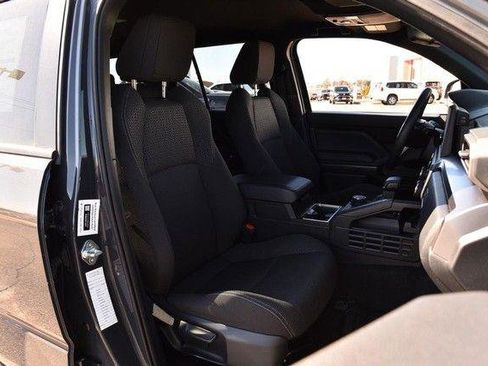 Used 2025 Toyota 4Runner SR5 image 21