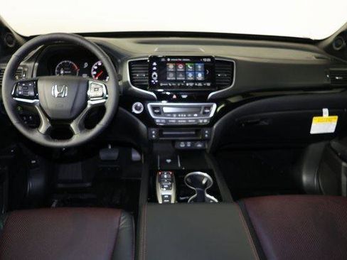 New 2026 Honda Ridgeline Black Edition image 7