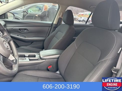Used 2024 Nissan Sentra S image 16