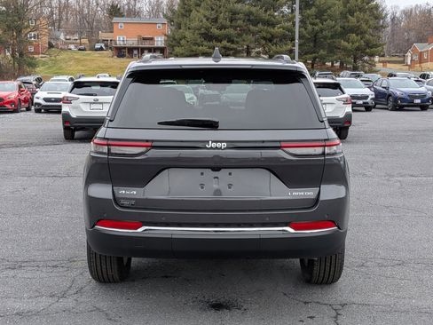 New 2025 Jeep Grand Cherokee Laredo X image 6