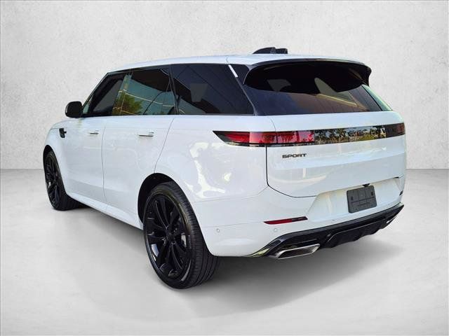 New 2026 Land Rover Range Rover Sport Dynamic SE AWD/4WD image 7