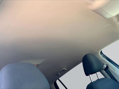 Used 2018 Volkswagen Atlas S FWD image 13