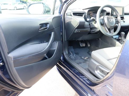 Used 2024 Toyota Corolla LE FWD image 10