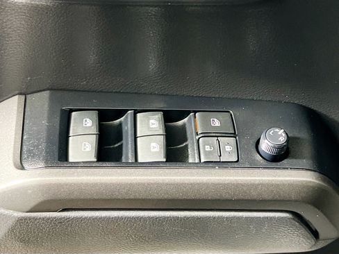 Used 2023 Toyota Tacoma TRD Sport w/ Advanced Technology Package AWD/4WD image 16