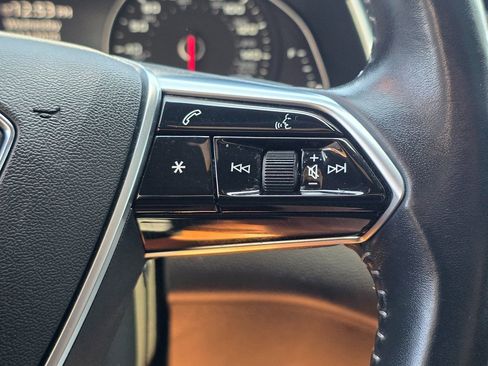 Used 2019 Audi A6 2.0T Premium w/ Convenience Package AWD/4WD image 32