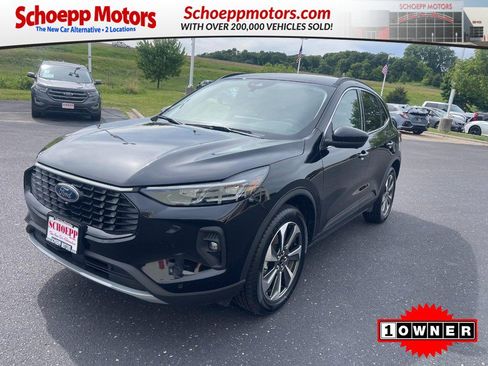 Used 2024 Ford Escape Platinum AWD/4WD image 1