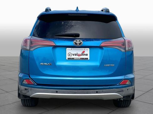 Used 2016 Toyota RAV4 Limited FWD image 4