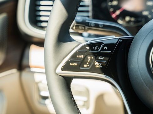 New 2026 Mercedes-Benz GLE 450 4MATIC image 30