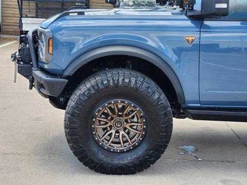 Used 2024 Ford Bronco Badlands image 15