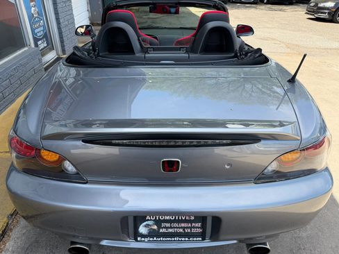 Used 2006 Honda S2000 image 12