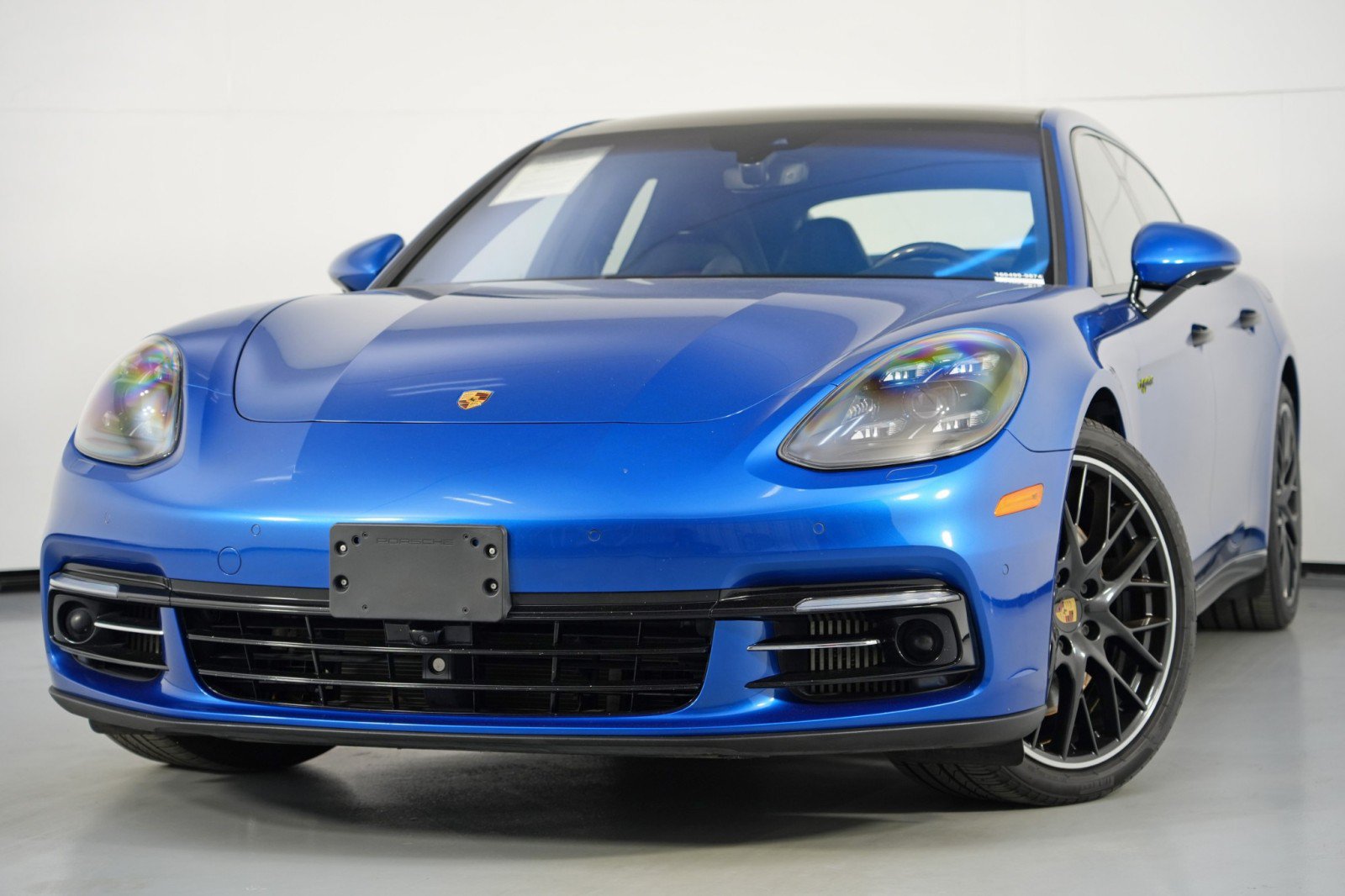 Used 2019 Porsche Panamera 4 Executive w/ Premium Package Plus AWD/4WD image 3