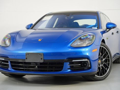 Used 2019 Porsche Panamera 4 Executive w/ Premium Package Plus image 3
