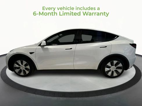 Used 2021 Tesla Model Y Long Range image 4