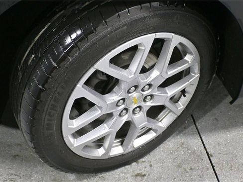 Used 2023 Chevrolet Blazer LT w/ Sound & Technology Package image 9