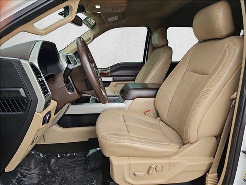 Used 2018 Ford F150 Lariat w/ Equipment Group 502A Luxury RWD image 16