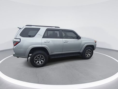 Used 2023 Toyota 4Runner TRD Off-Road AWD/4WD image 9