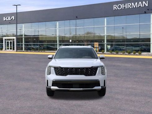 New 2025 Kia Sorento S AWD/4WD image 2