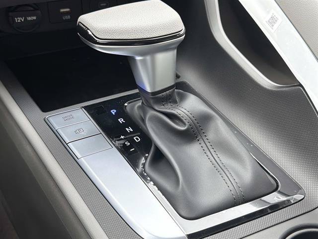 New 2026 Hyundai Elantra SE FWD image 23