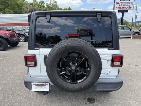 Used 2021 Jeep Wrangler Unlimited Sport AWD/4WD image 6