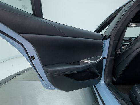 Used 2025 Karma Revero Luxury image 65