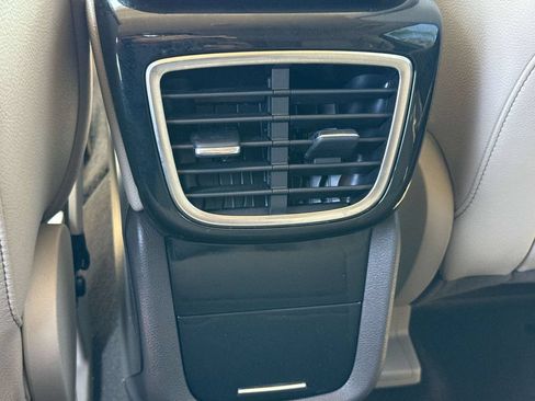 Certified 2023 Lincoln Nautilus FWD w/ Premium Package image 16