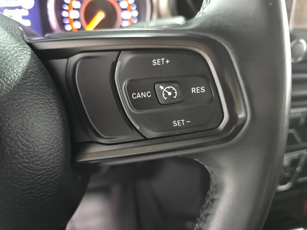 Used 2018 Jeep Wrangler Unlimited Sport AWD/4WD image 32