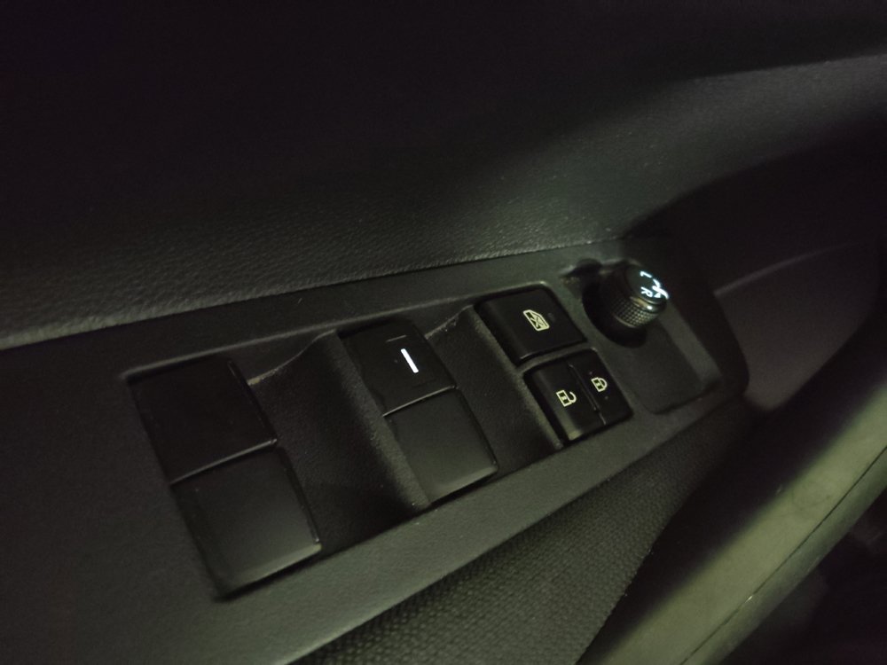 Used 2024 Toyota Corolla LE FWD image 27