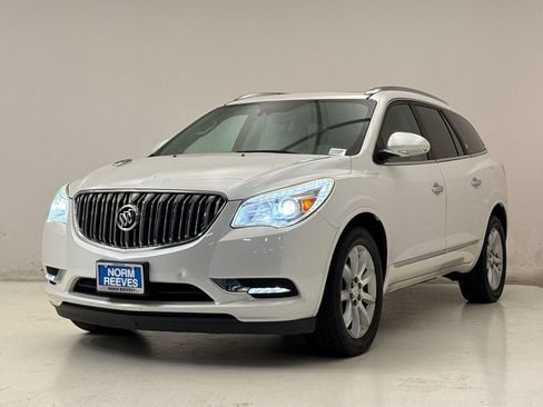 Used 2016 Buick Enclave Premium w/ Experience Buick Package FWD image 2