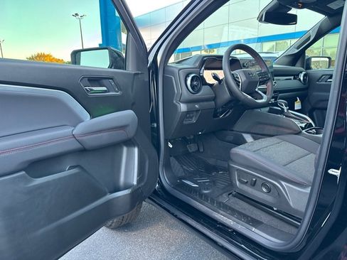 New 2026 Chevrolet Colorado Z71 w/ Technology Package image 11