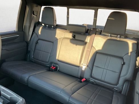 New 2025 Chevrolet Silverado 2500 High Country w/ Technology Package image 9