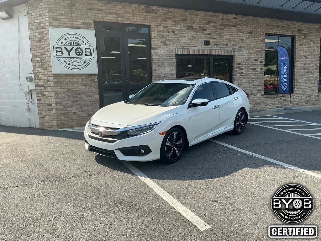 Used 2017 Honda Civic Touring image 1
