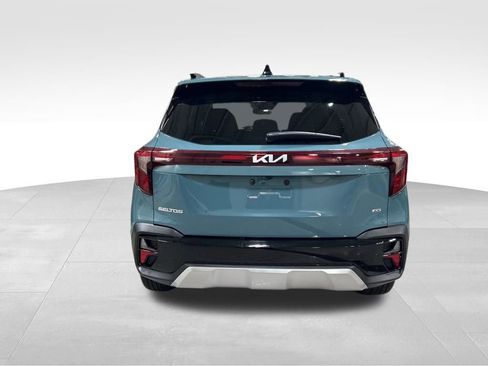 Certified 2025 Kia Seltos EX image 33