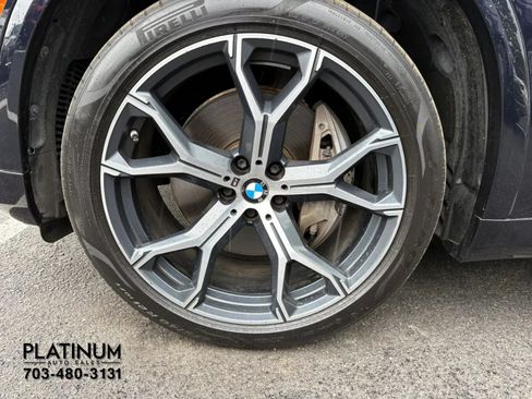 Used 2019 BMW X5 xDrive50i w/ M Sport Package AWD/4WD image 24