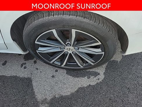 Used 2021 Volvo S60 T5 Momentum w/ Protection Package Premier FWD image 5