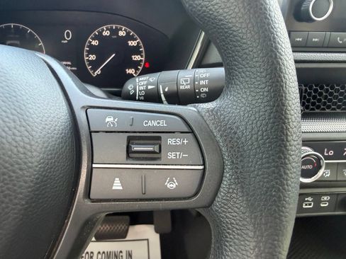Used 2025 Honda CR-V EX image 19