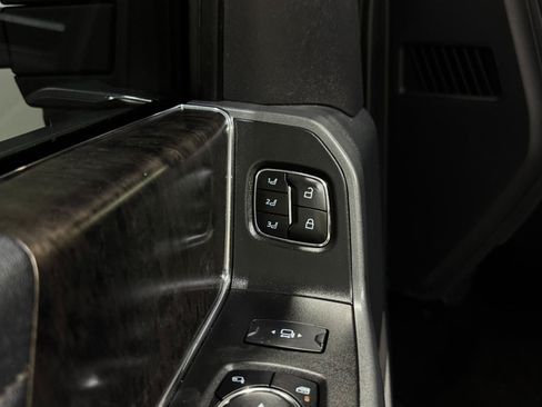 Used 2023 Ford F250 Lariat AWD/4WD image 30
