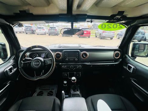 Used 2020 Jeep Wrangler Unlimited Sport AWD/4WD image 12