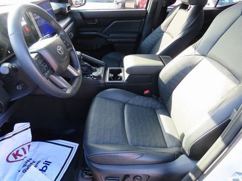 Used 2025 Toyota 4Runner TRD Off-Road Premium image 47