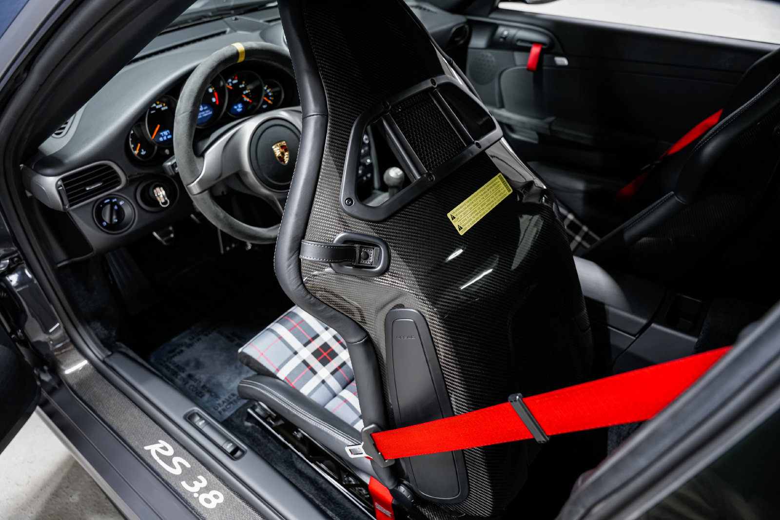 Used 2011 Porsche 911 GT3 RS RWD image 18
