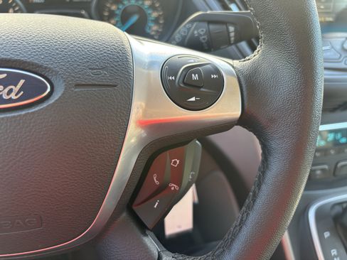 Used 2014 Ford Escape SE w/ Equipment Group 201A AWD/4WD image 16