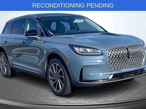 Used 2023 Lincoln Corsair FWD w/ Equipment Group 101A image 1
