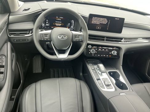 Used 2025 INFINITI QX60 Luxe w/ Vision Package image 7