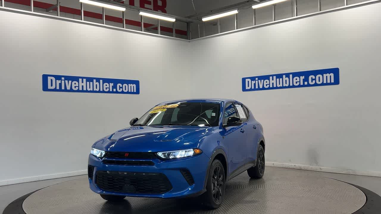Used 2024 Dodge Hornet R/T w/ R/T Blacktop Package AWD/4WD image 4