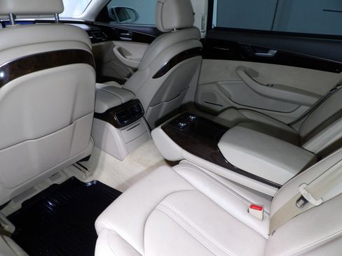 Used 2018 Audi A8 L 3.0T w/ Executive Package image 18