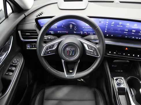 Used 2024 Buick Envision Preferred image 15