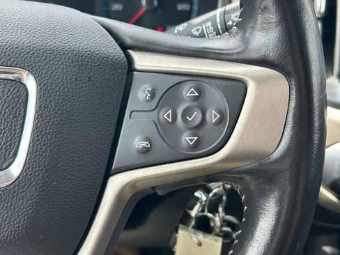 Used 2019 GMC Canyon Denali RWD image 38