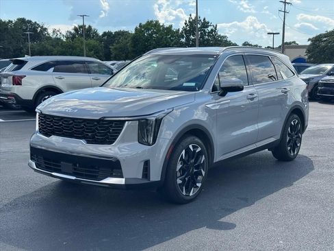 Certified 2024 Kia Sorento EX FWD image 7